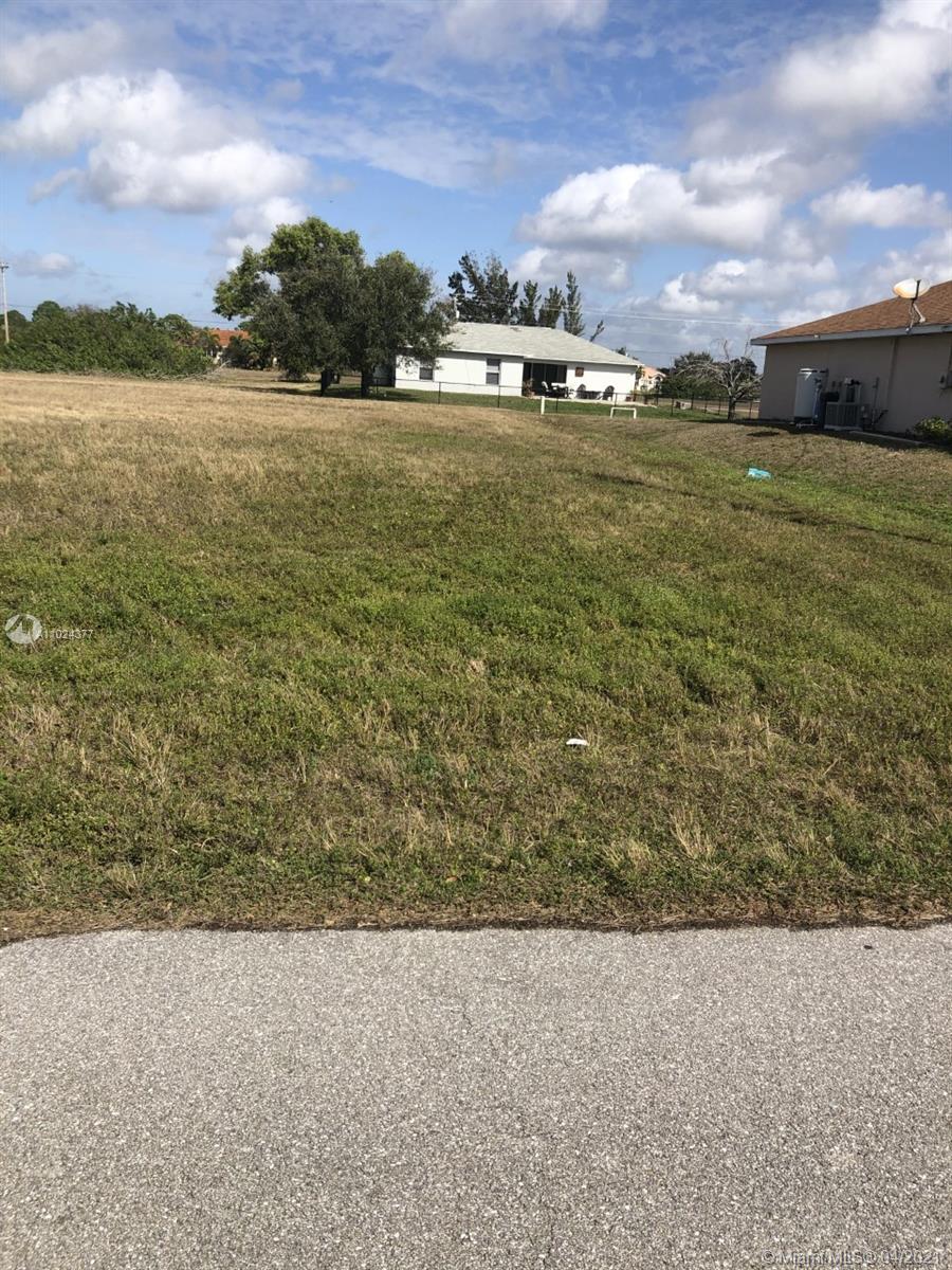 Cape Coral, FL 33993,2805 NW 13 ST