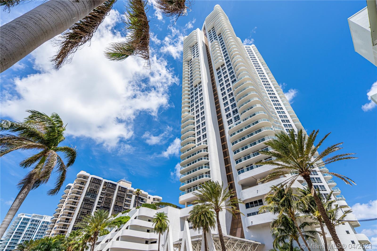 Miami Beach, FL 33141,6365 Collins Ave #3006