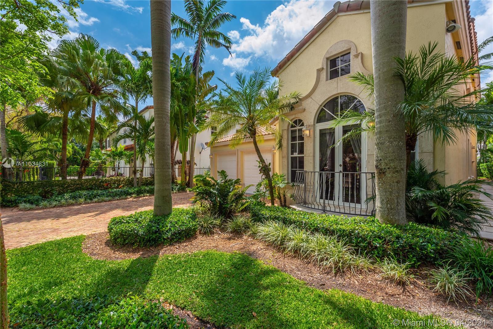 Coral Gables, FL 33134,1232 Alhambra Cir