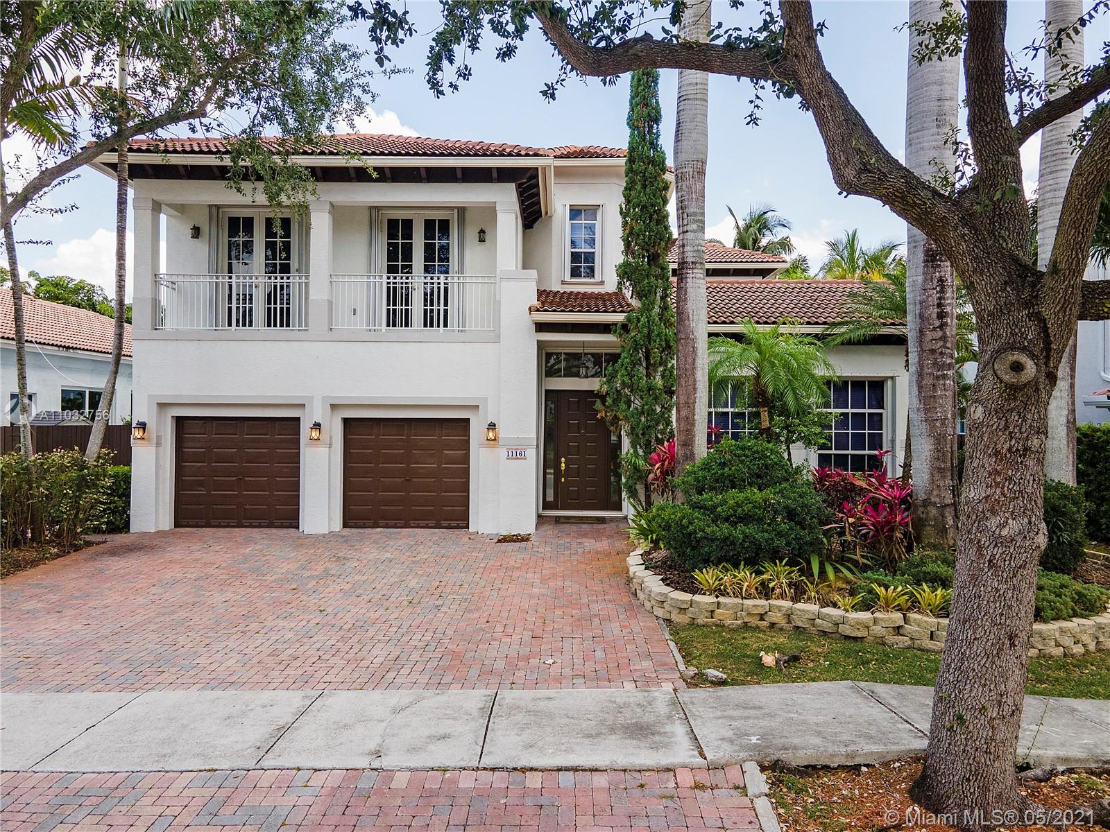 11161 NW 71st St,  Doral,  FL 33178