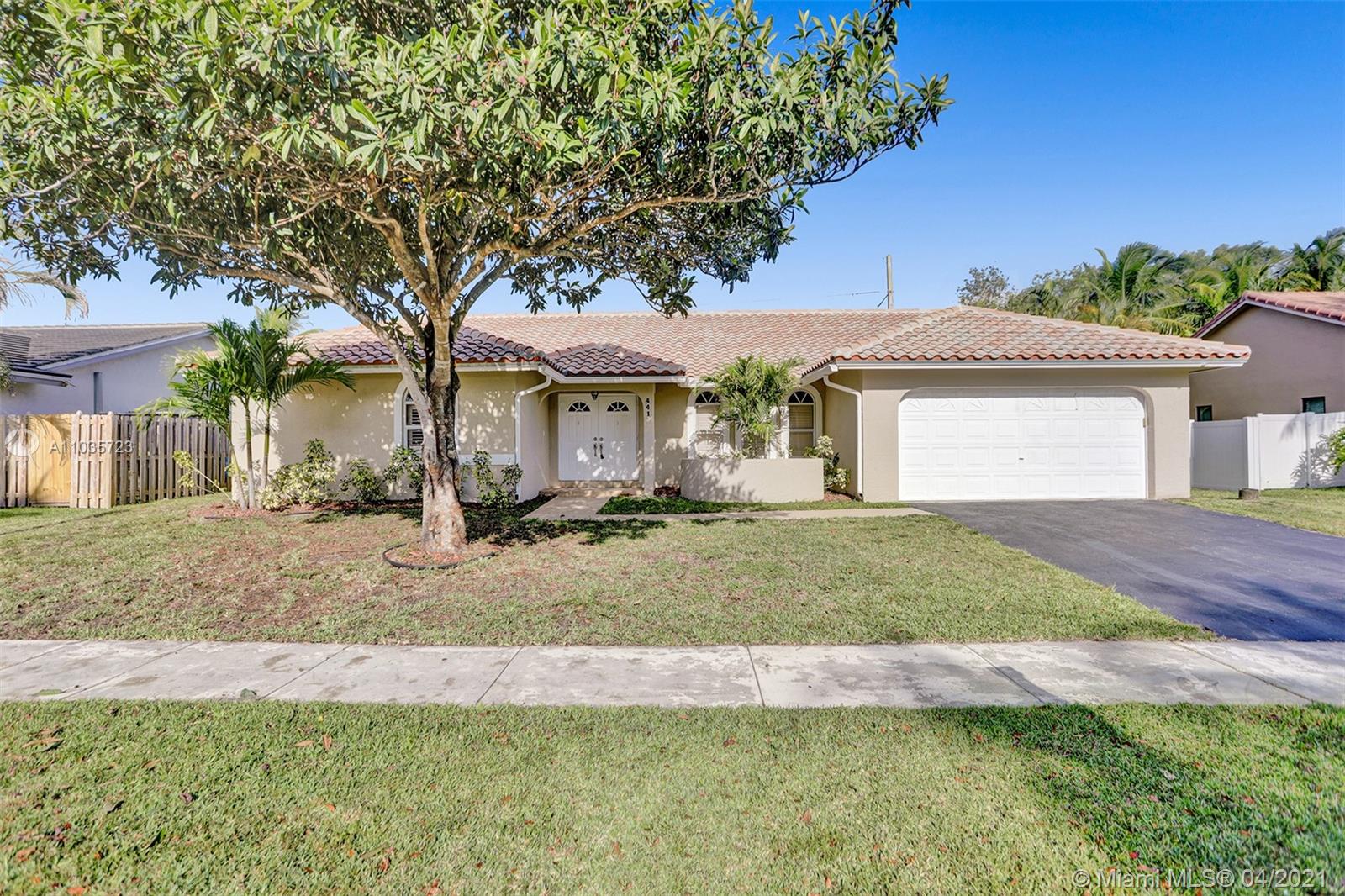 441 SW 169th Ter, Weston, FL 33326