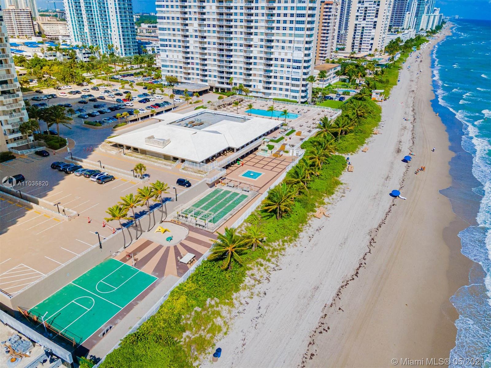 Hallandale Beach, FL 33009,1985 S Ocean Dr #14G