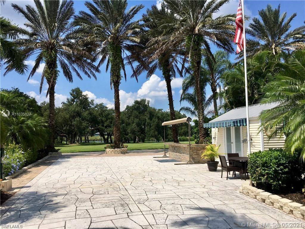 3047 Riverboat Lndg, La Belle, FL 33935