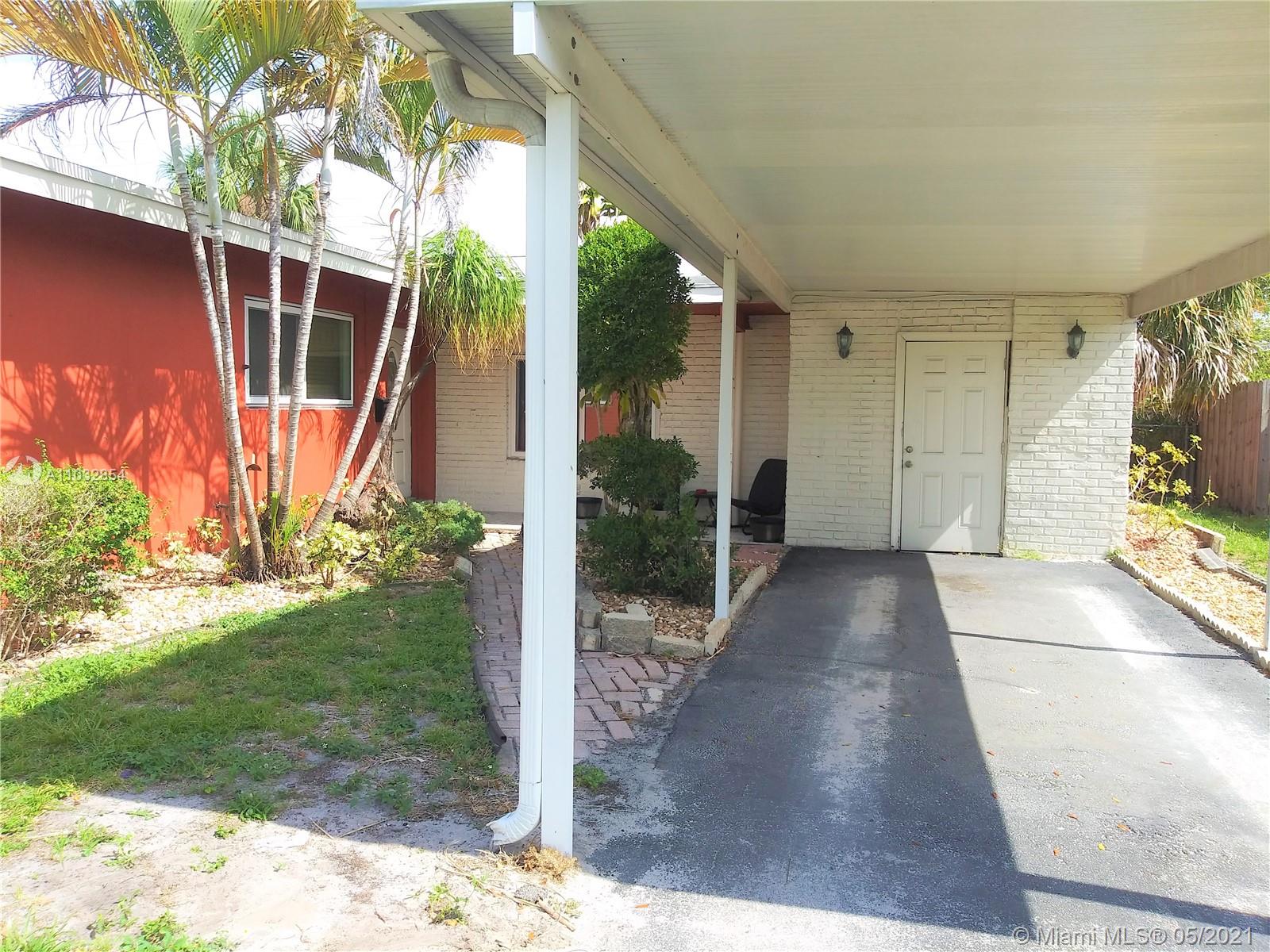 4521 W Oakland Park Blvd, Lauderdale Lakes, FL 33313