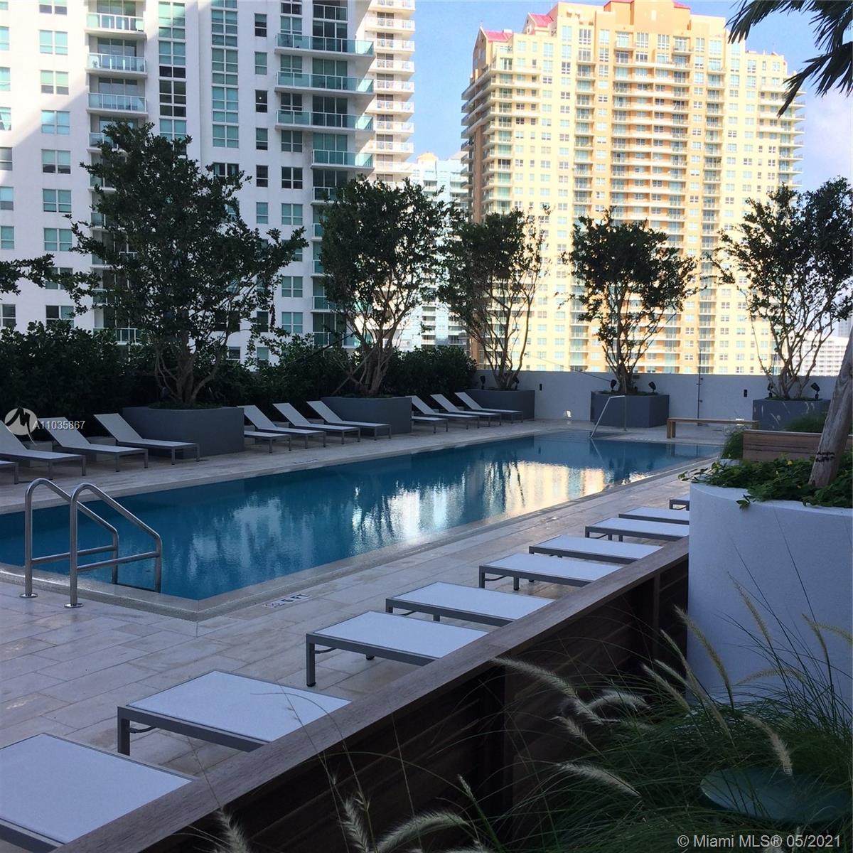 Miami, FL 33131,1300 Brickell Bay Dr #805