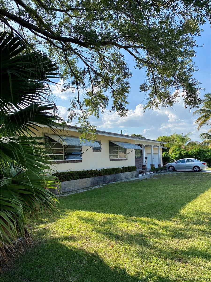 Miami, FL 33156,8950 SW 83rd Ave