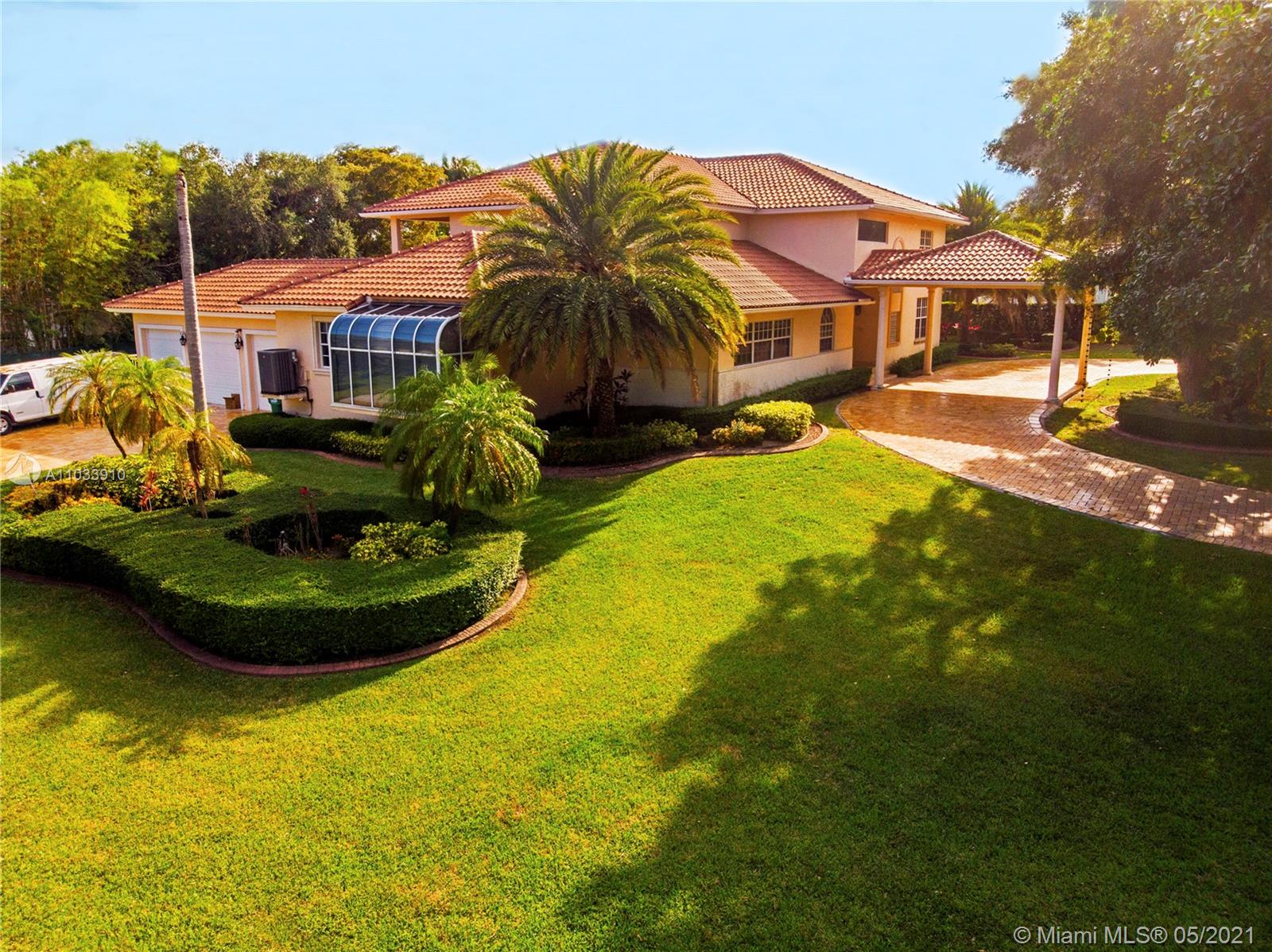 Pinecrest, FL 33156,5720 SW 128th St