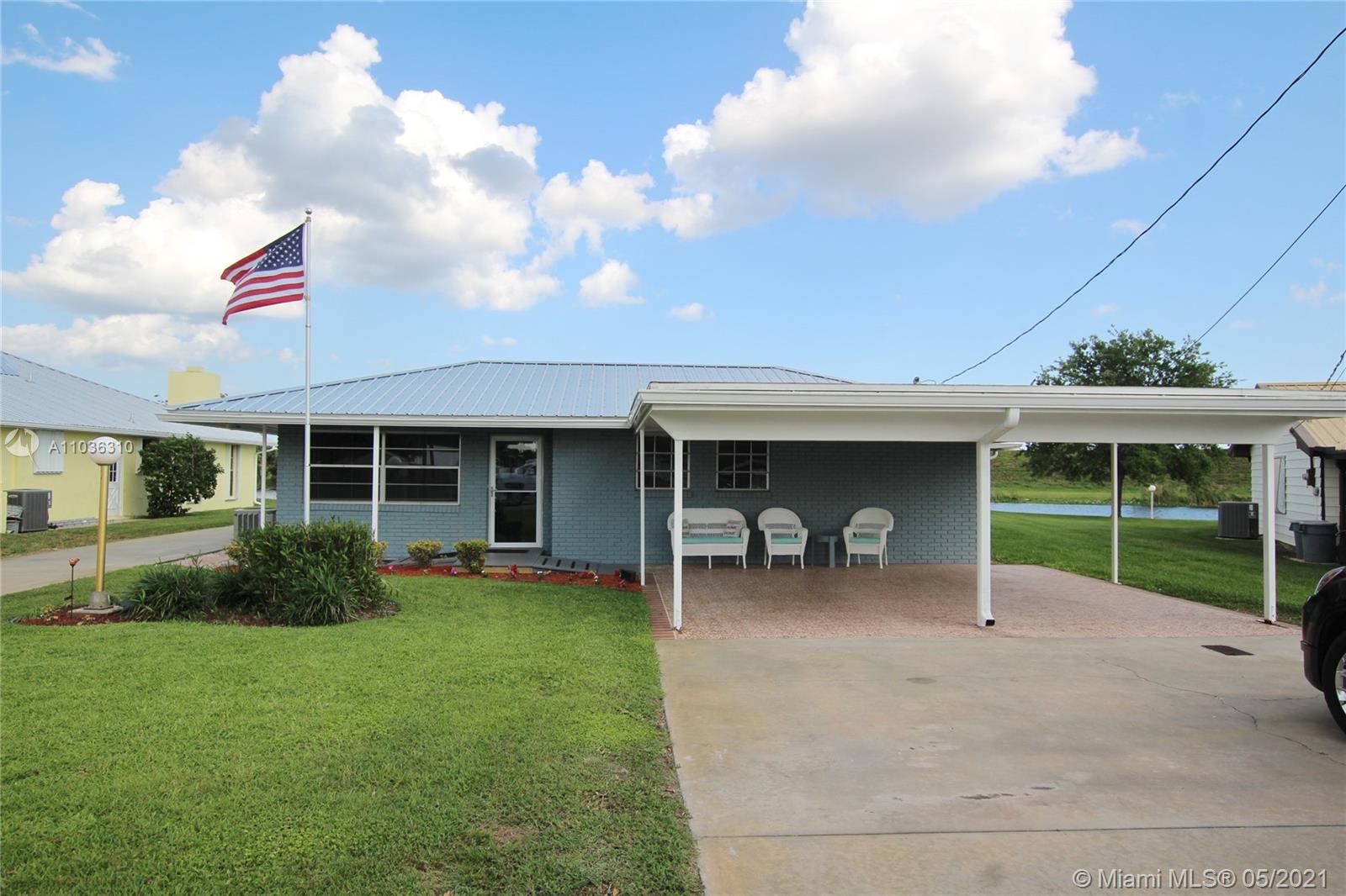 1163 Maple Street, Bulkhead Ridge, FL 34974