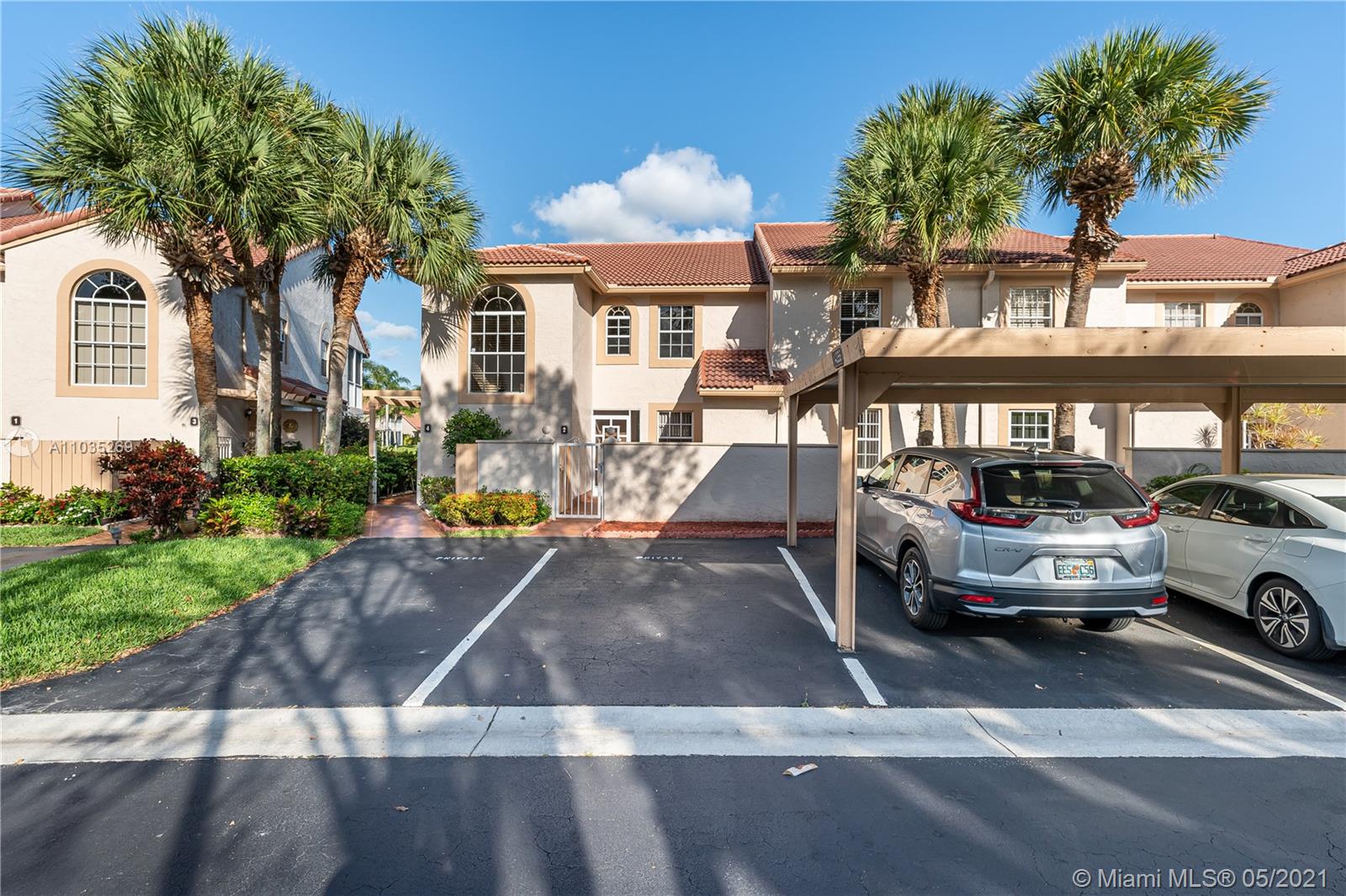 Delray Beach, FL 33446,14356 Emerald Lake Dr #2