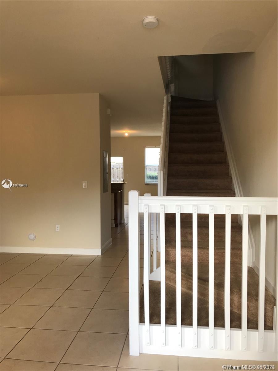 Cutler Bay, FL 33190,9105 SW 227th St #5