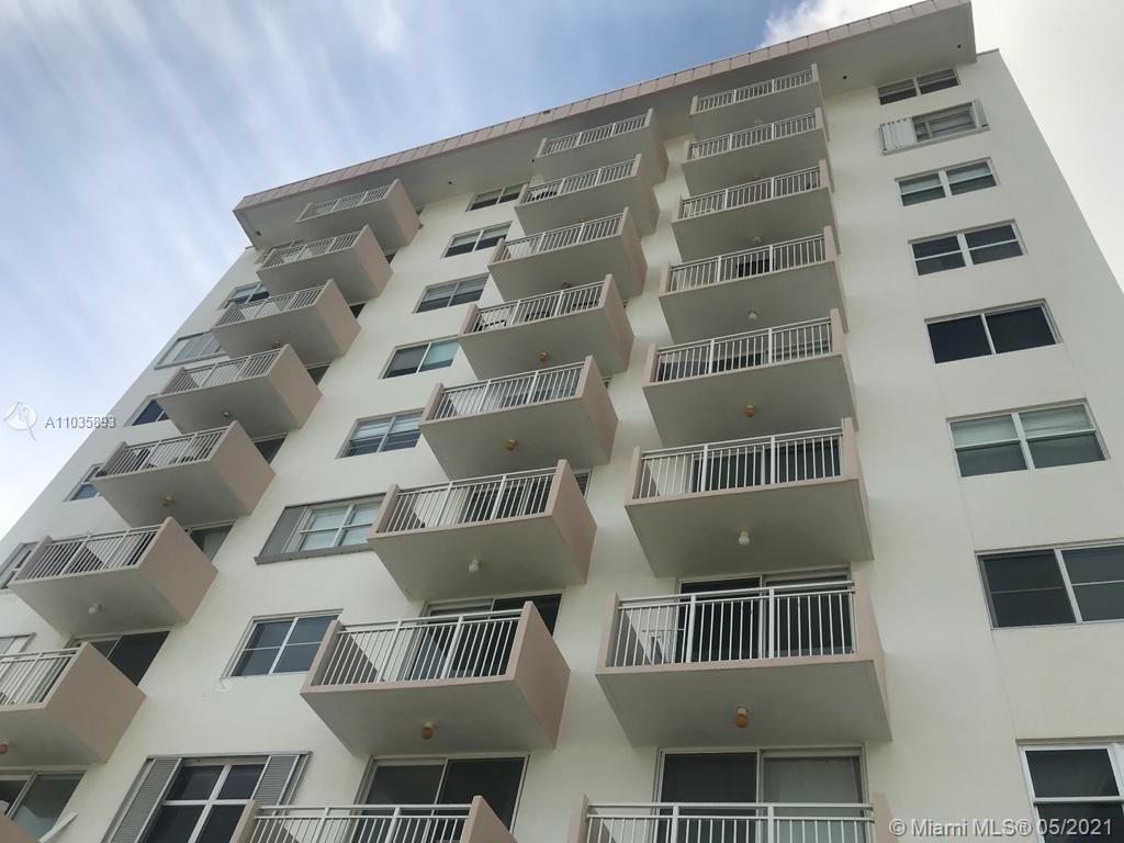 Miami Beach, FL 33139,345 Ocean Dr #908