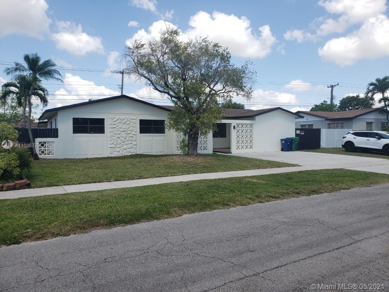 20520 SW 116th Rd, Miami, FL 33189