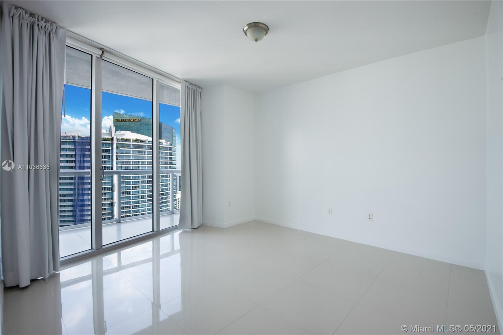 Miami, FL 33131,465 Brickell Ave #4904