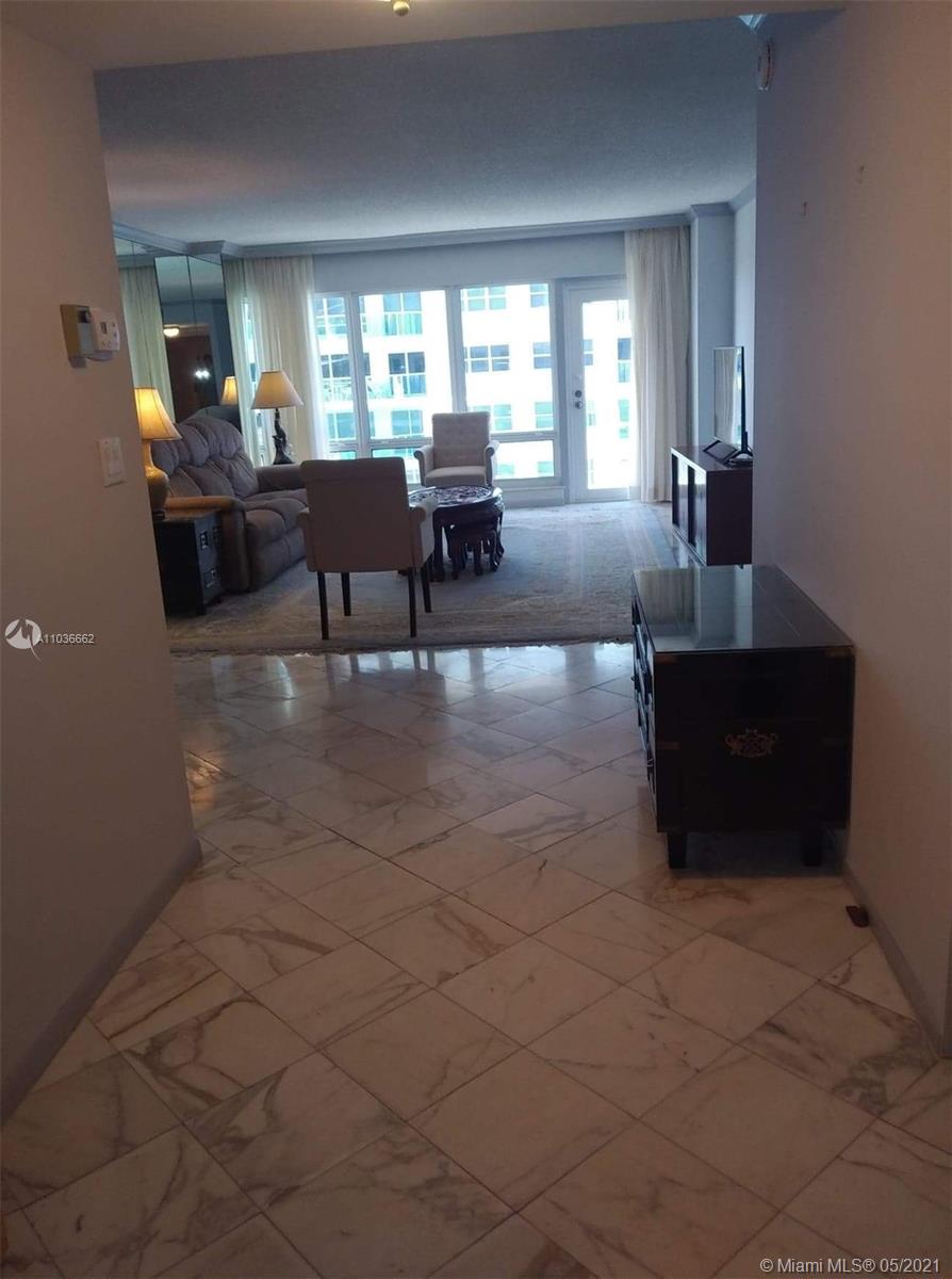 Fort Lauderdale, FL 33308,3400 Galt Ocean Dr #1703S