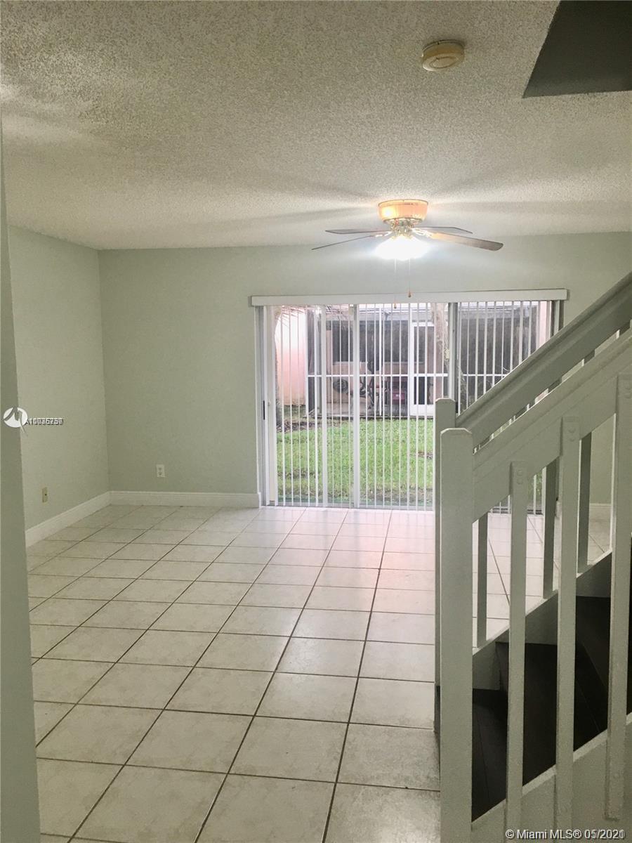 Pembroke Pines, FL 33029,857 NW 208th Dr #857