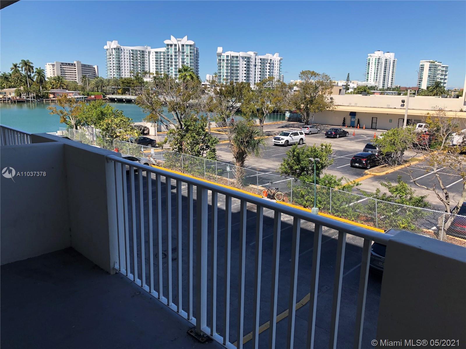 North Bay Village, FL 33141,1455 N Treasure Dr #3D