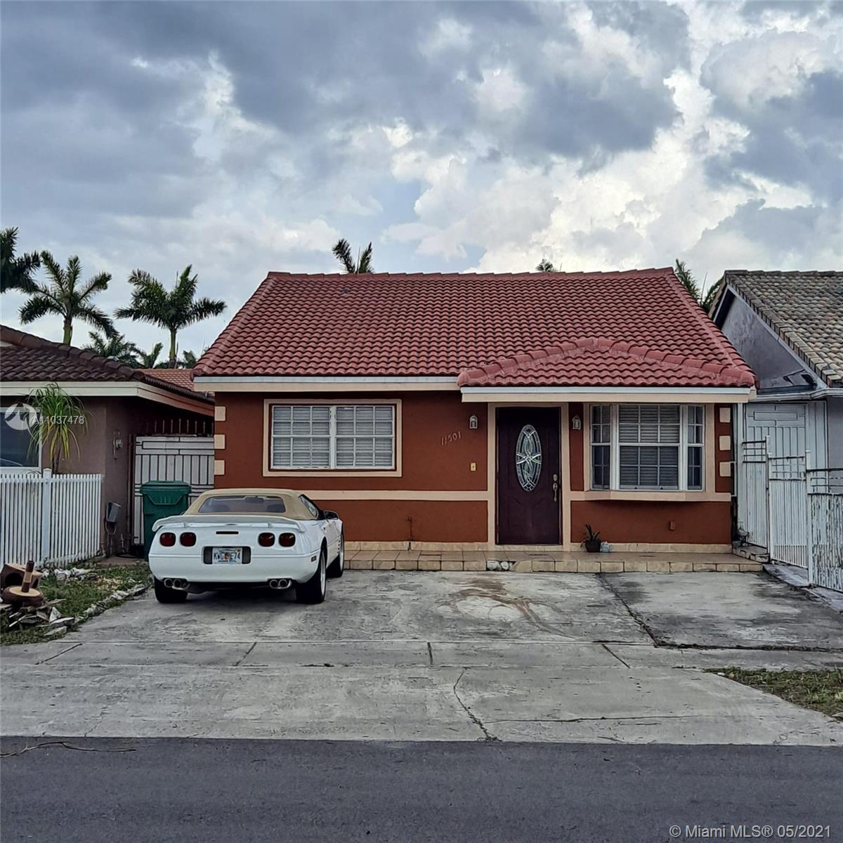 11501 NW 88th Ave, Hialeah Gardens, FL 33018