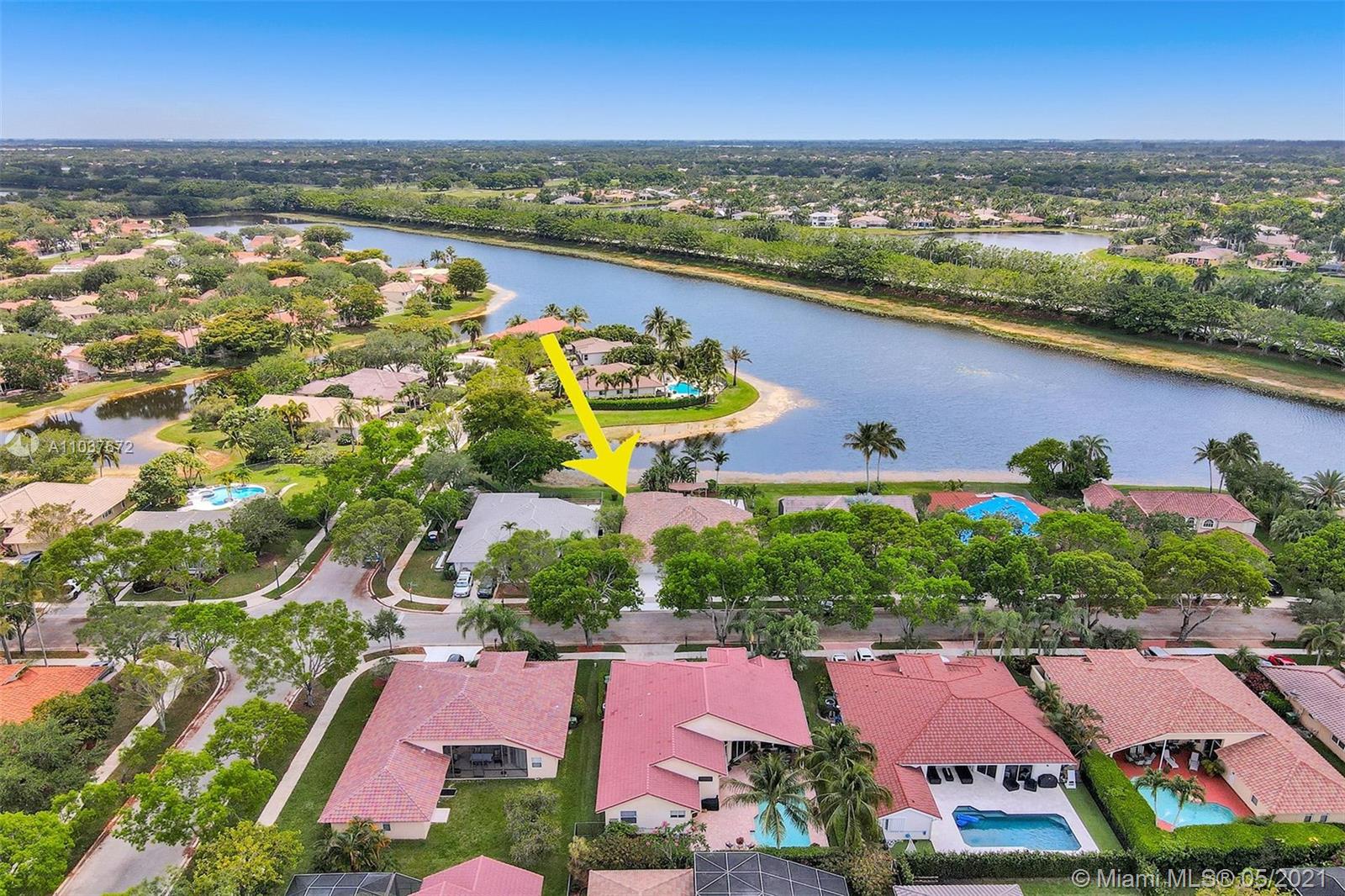 Weston, FL 33326,985 Spoonbill Cir