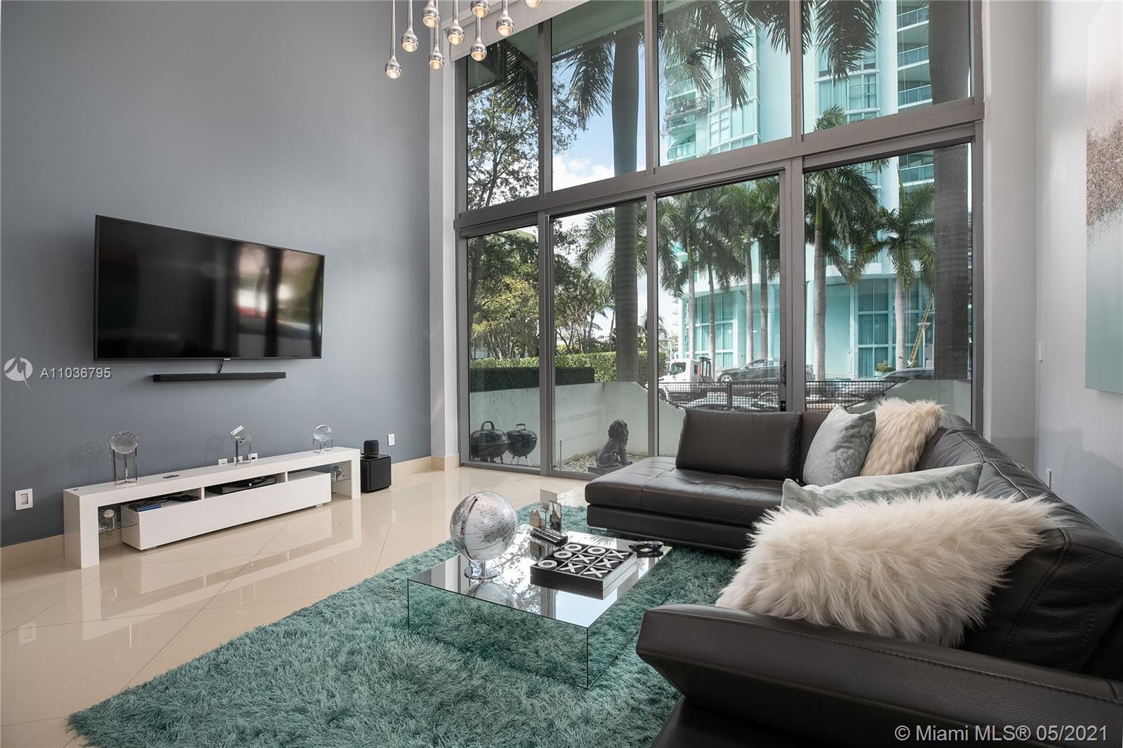 Miami Beach, FL 33140,6000 Collins Ave #116