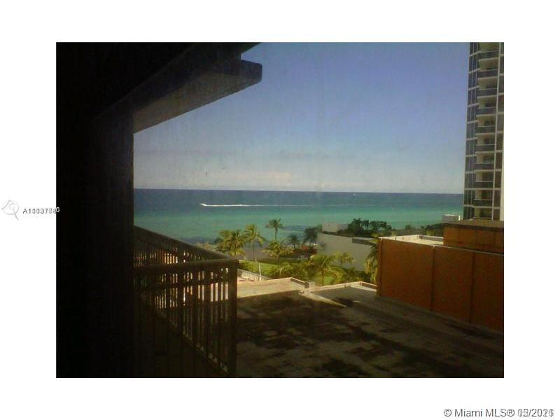 19201 Collins Ave #401, Sunny Isles Beach, FL 33160