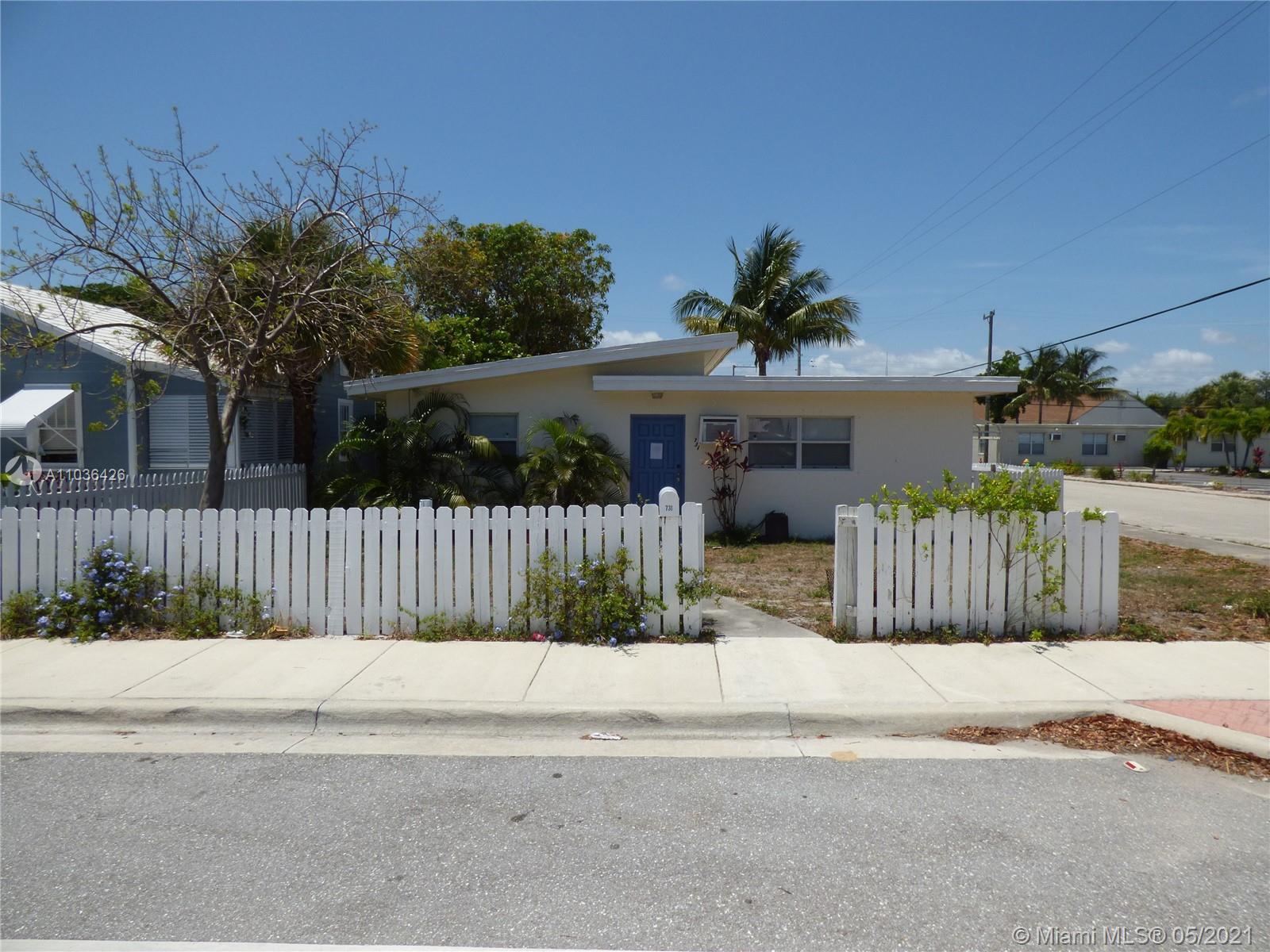 Lake Worth, FL 33460,731 N J St