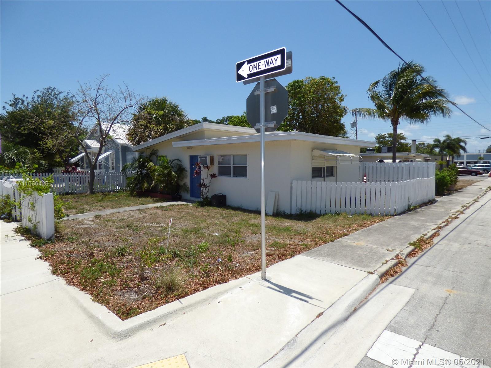 Lake Worth, FL 33460,731 N J St