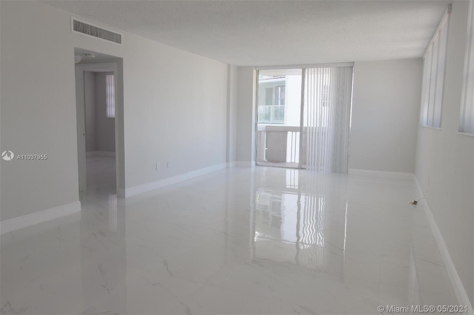 Miami Beach, FL 33139,800 West Ave #334