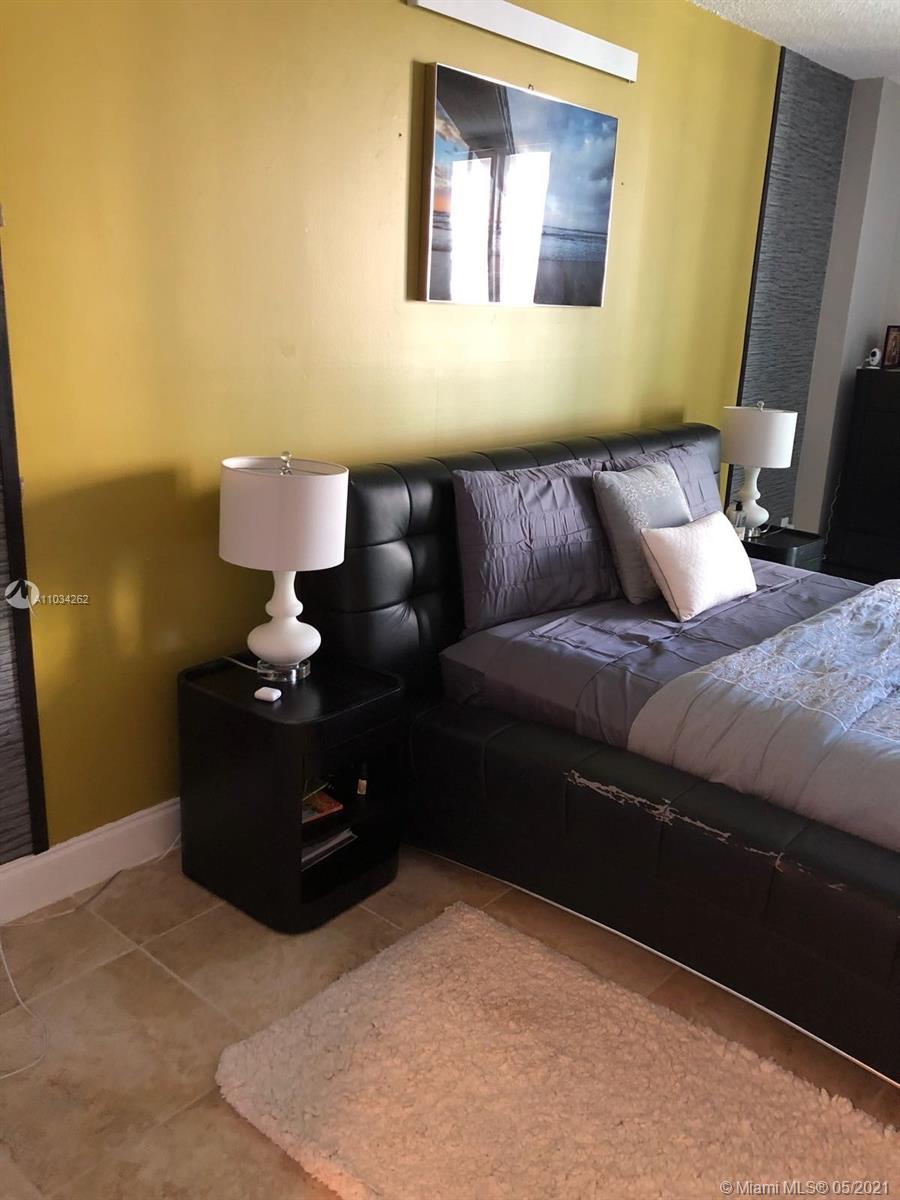 Sunny Isles Beach, Florida 33160, 2 Bedrooms Bedrooms, ,2 BathroomsBathrooms,Residential,For Sale,A11034262