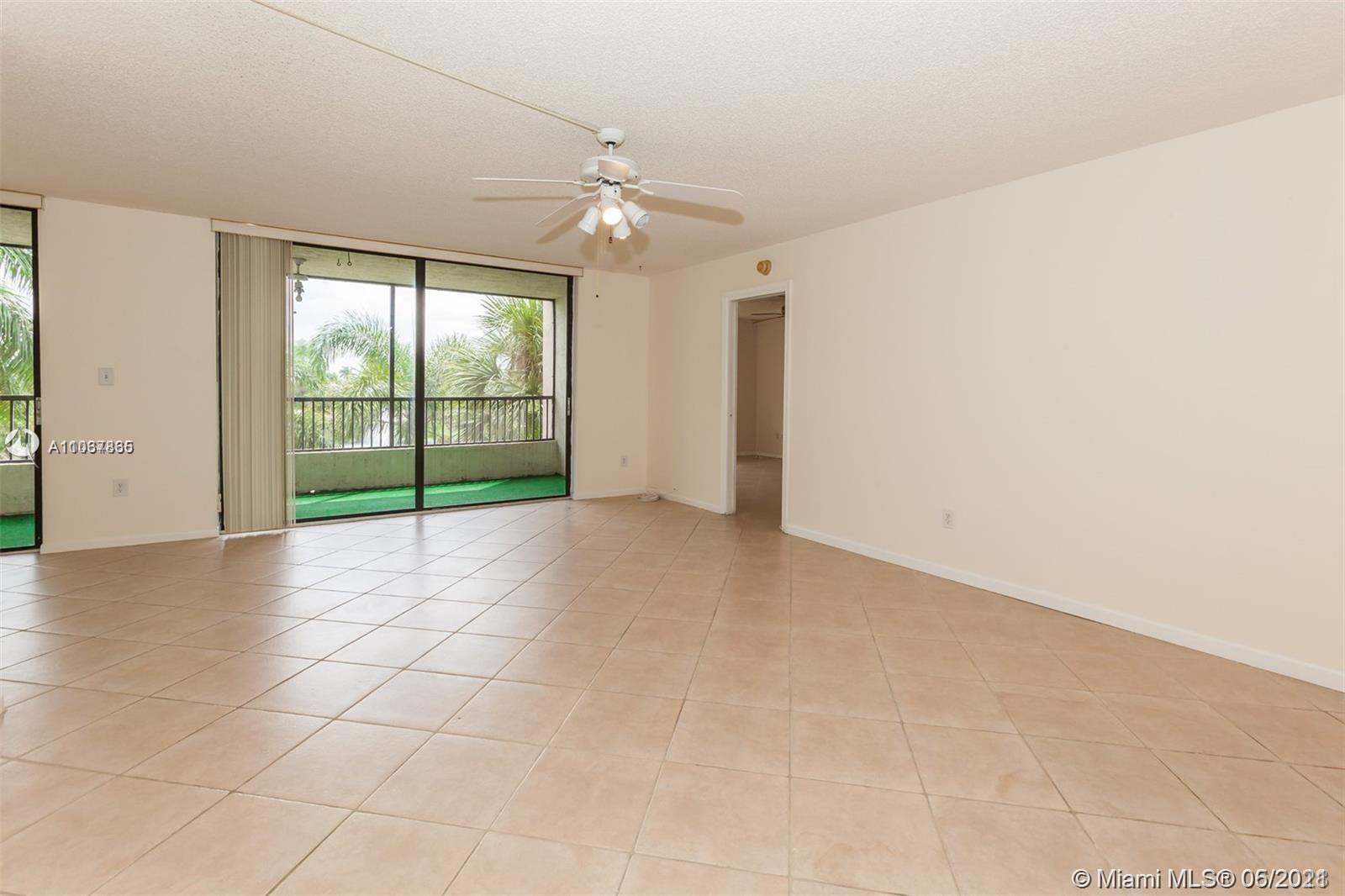 Plantation, FL 33324,100 NW 76th Ave #309-2