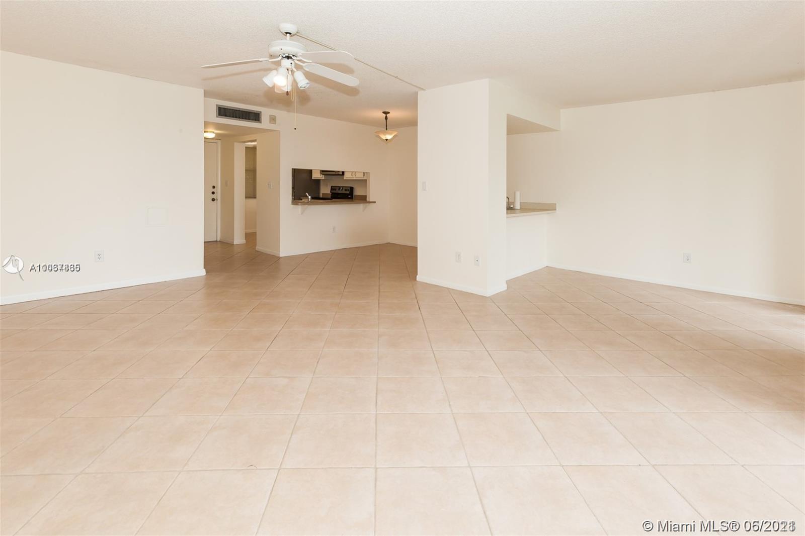 Plantation, FL 33324,100 NW 76th Ave #309-2