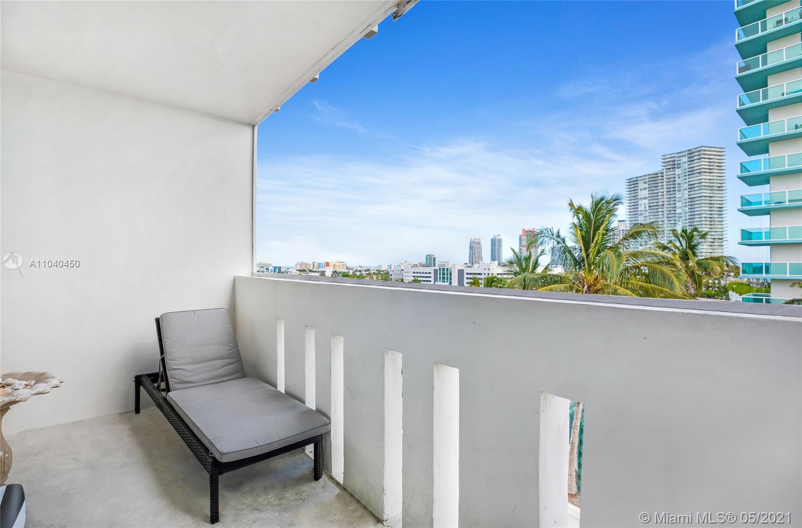 Miami Beach, FL 33139,800 West Ave #PH04