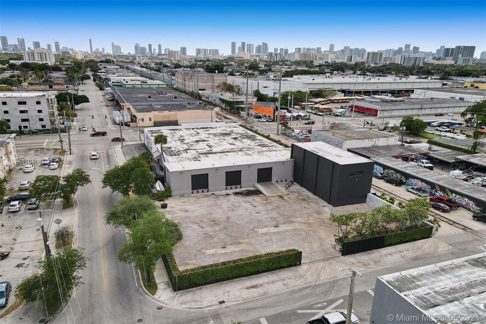 2200 NW 23rd St, Miami, FL 33142