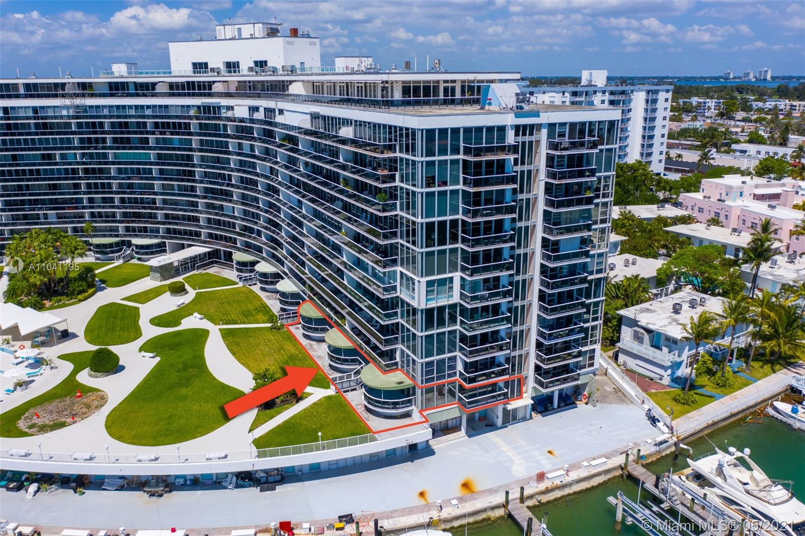 Miami Beach, FL 33141,900 Bay Dr #102