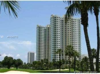 1745 E Hallandale Beach Blvd #305W, Hallandale Beach, FL 33009