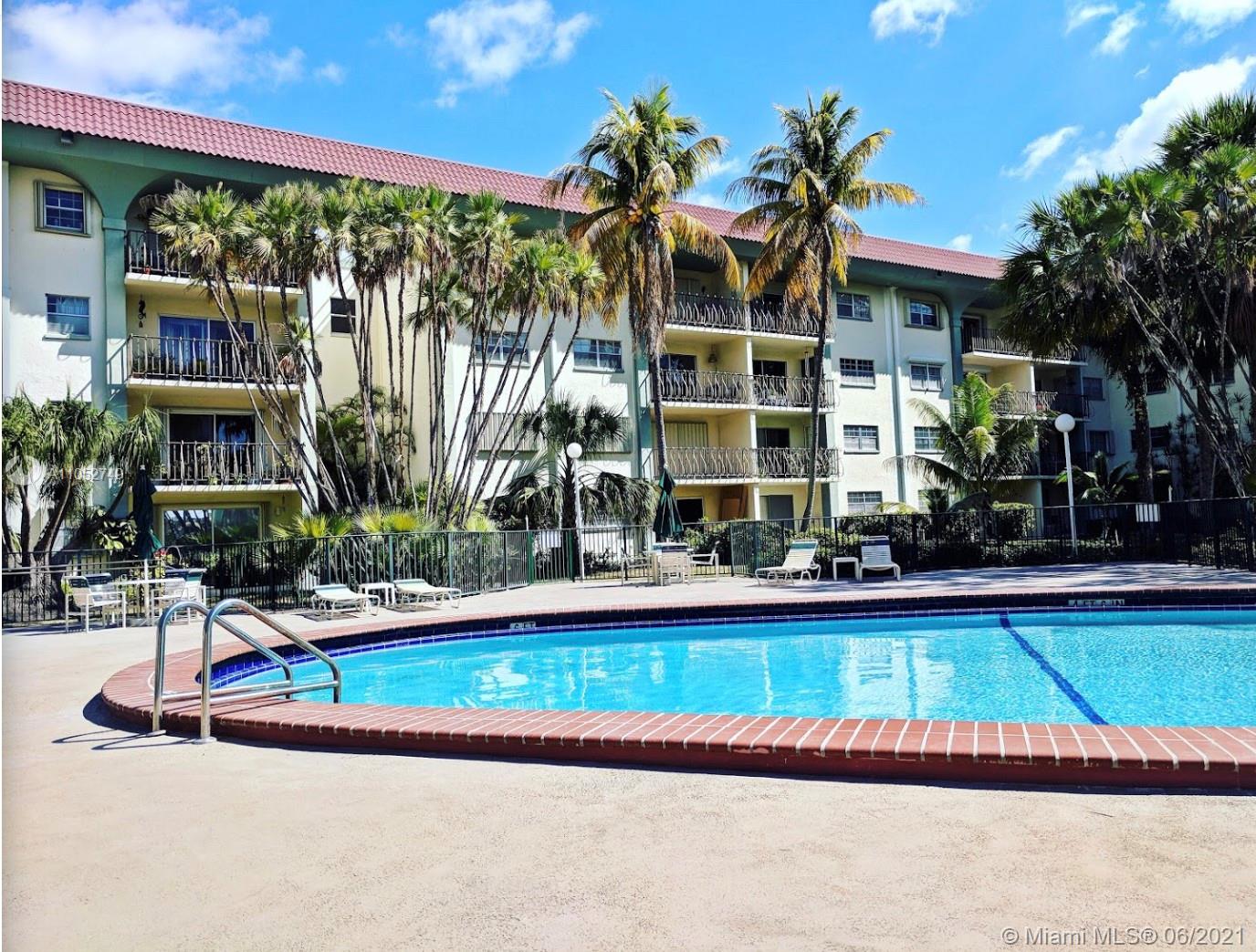 8107 SW 72nd Ave 318E, Miami, FL 33143