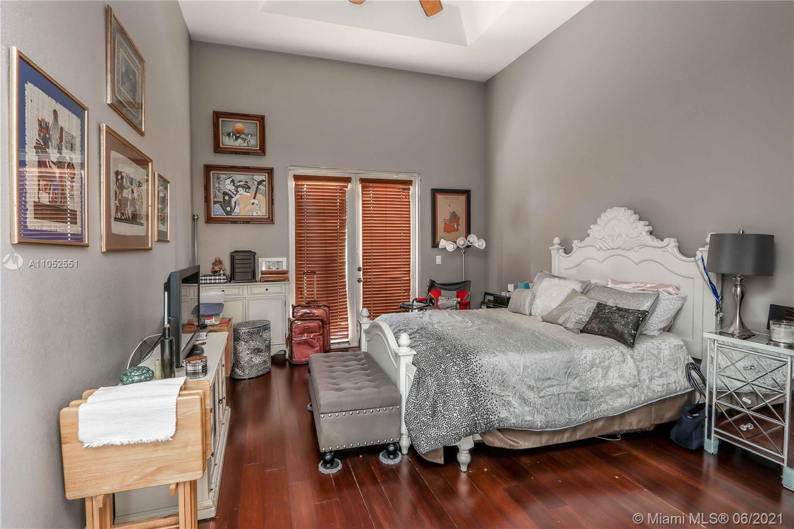 2155 SE 20th Ave