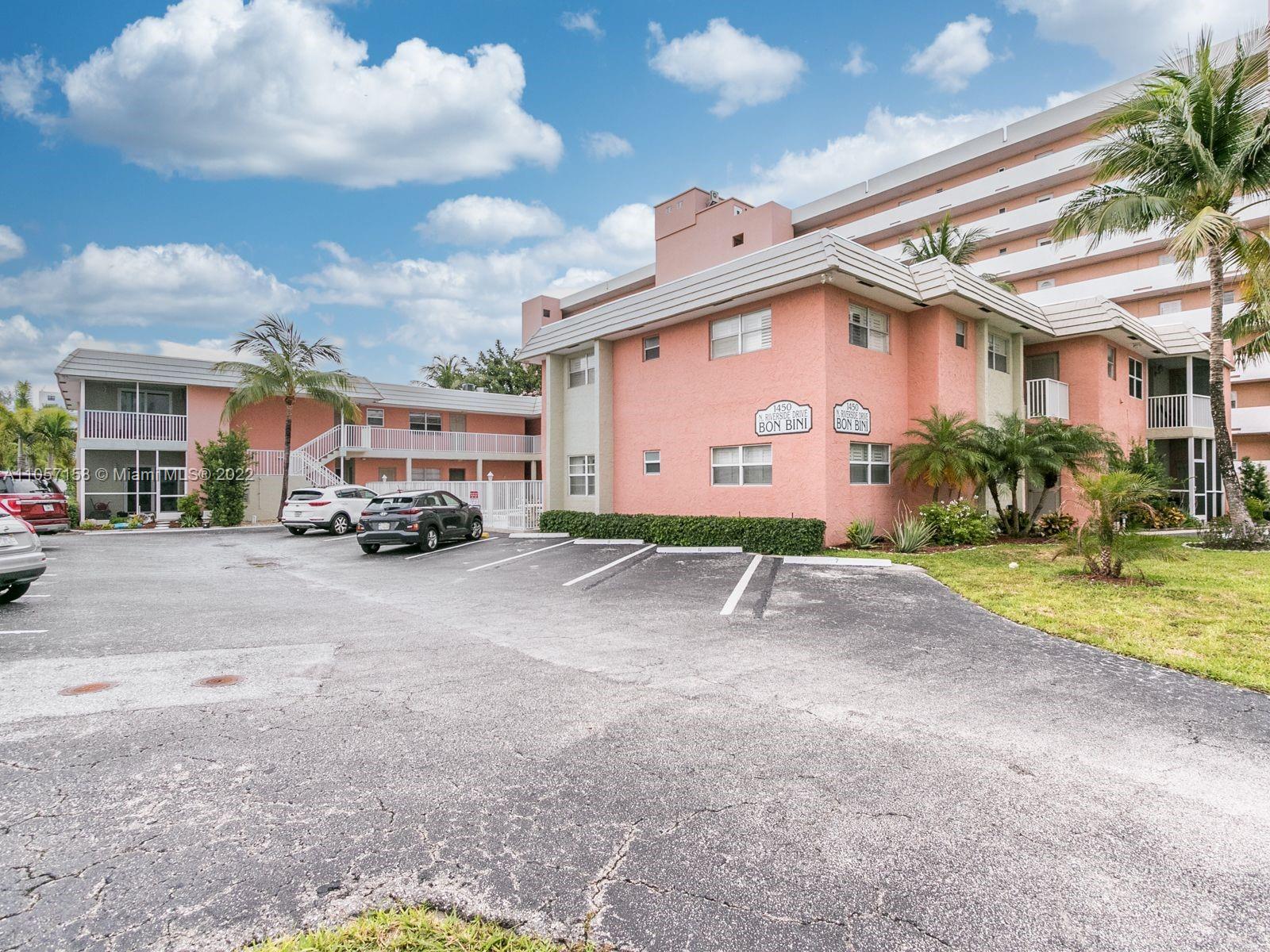 POMPANO BEACH CONDOS