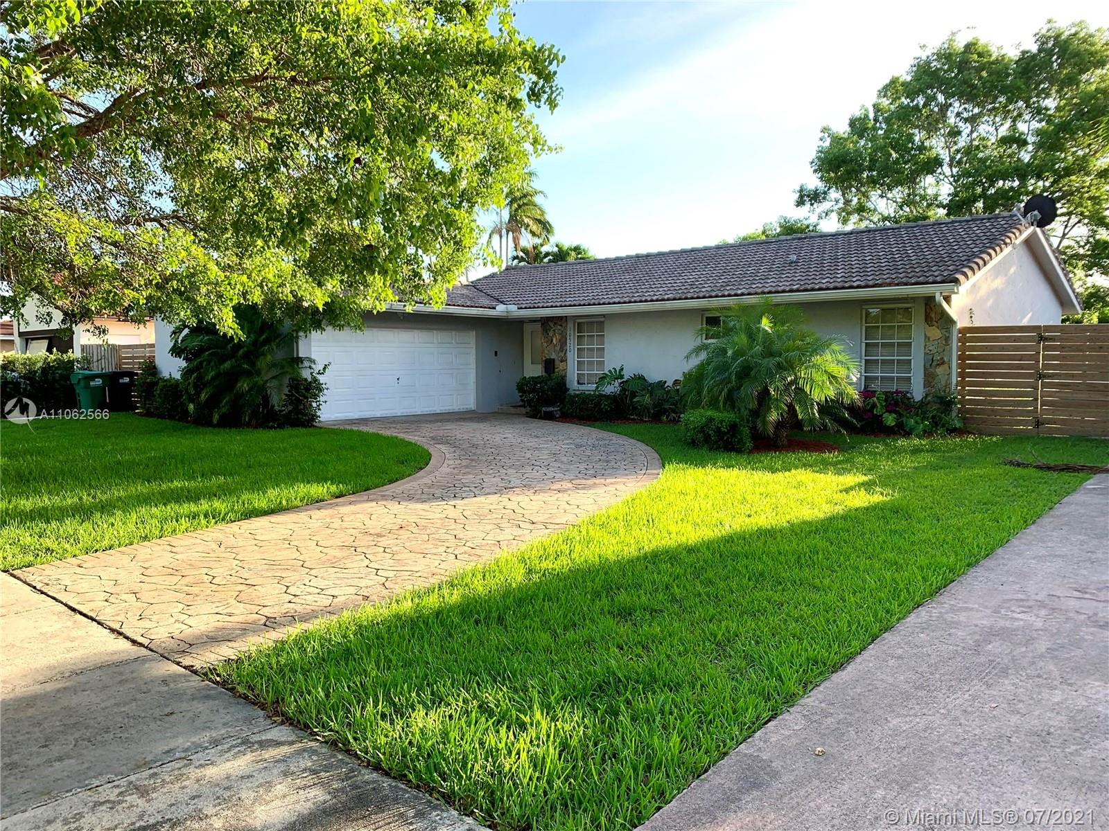 calusa-club-estates-homes-for-sale-kendall-real-estate-single-family-homes