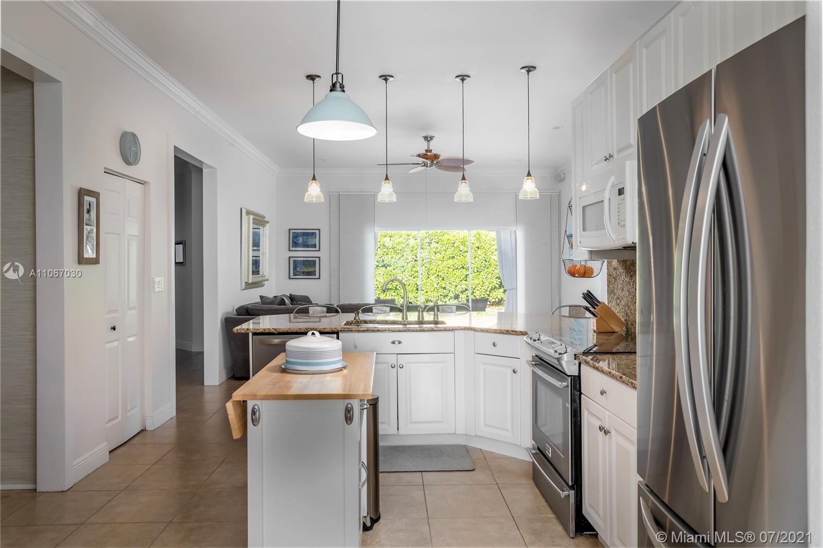 diamond lake Real Estate, Brokers, Home Values, Luxury Homes