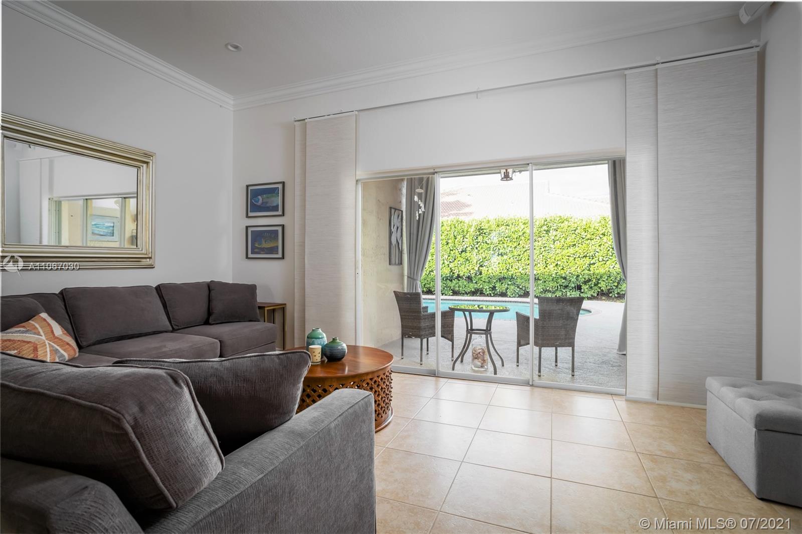 diamond lake Real Estate, Brokers, Home Values, Luxury Homes