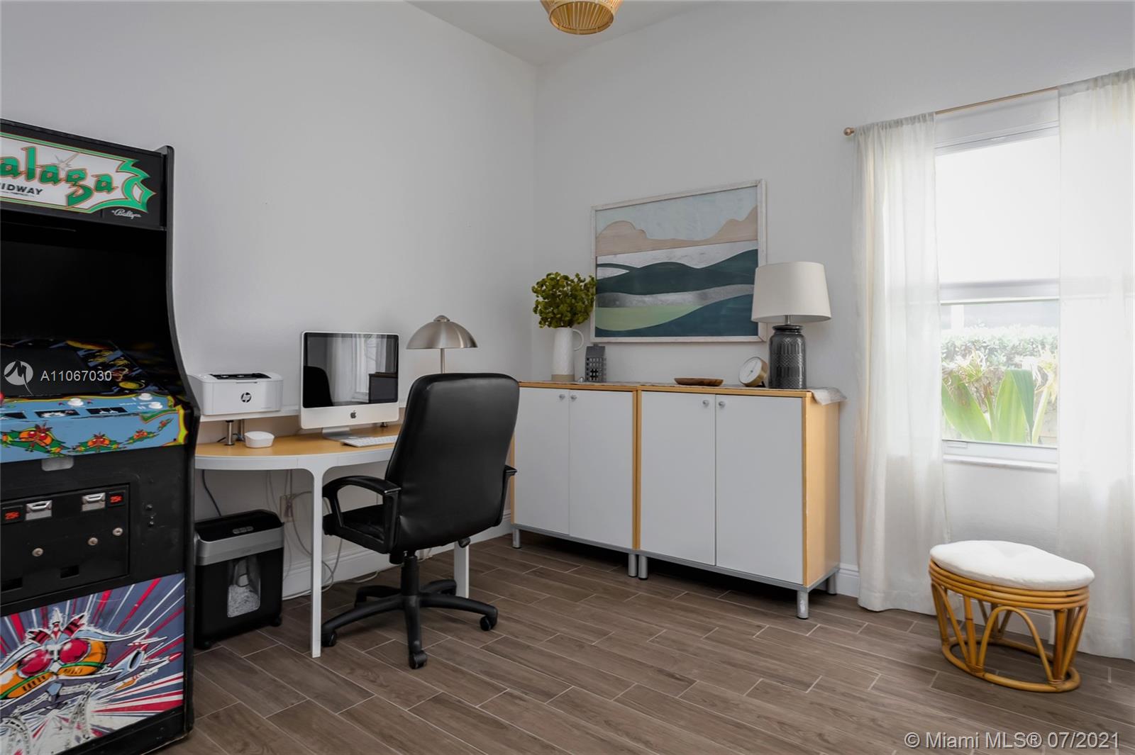 diamond lake Real Estate, Brokers, Home Values, Luxury Homes