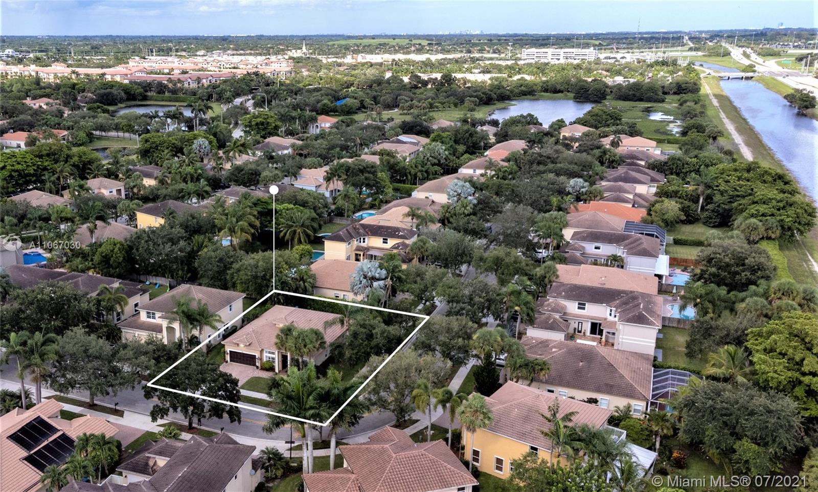 diamond lake Real Estate, Brokers, Home Values, Luxury Homes