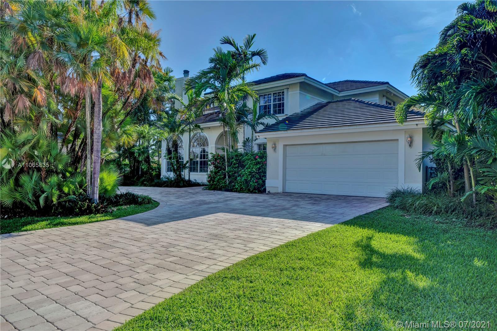 Photo 2 of 13705 109th Ct in Miami - MLS A11065835