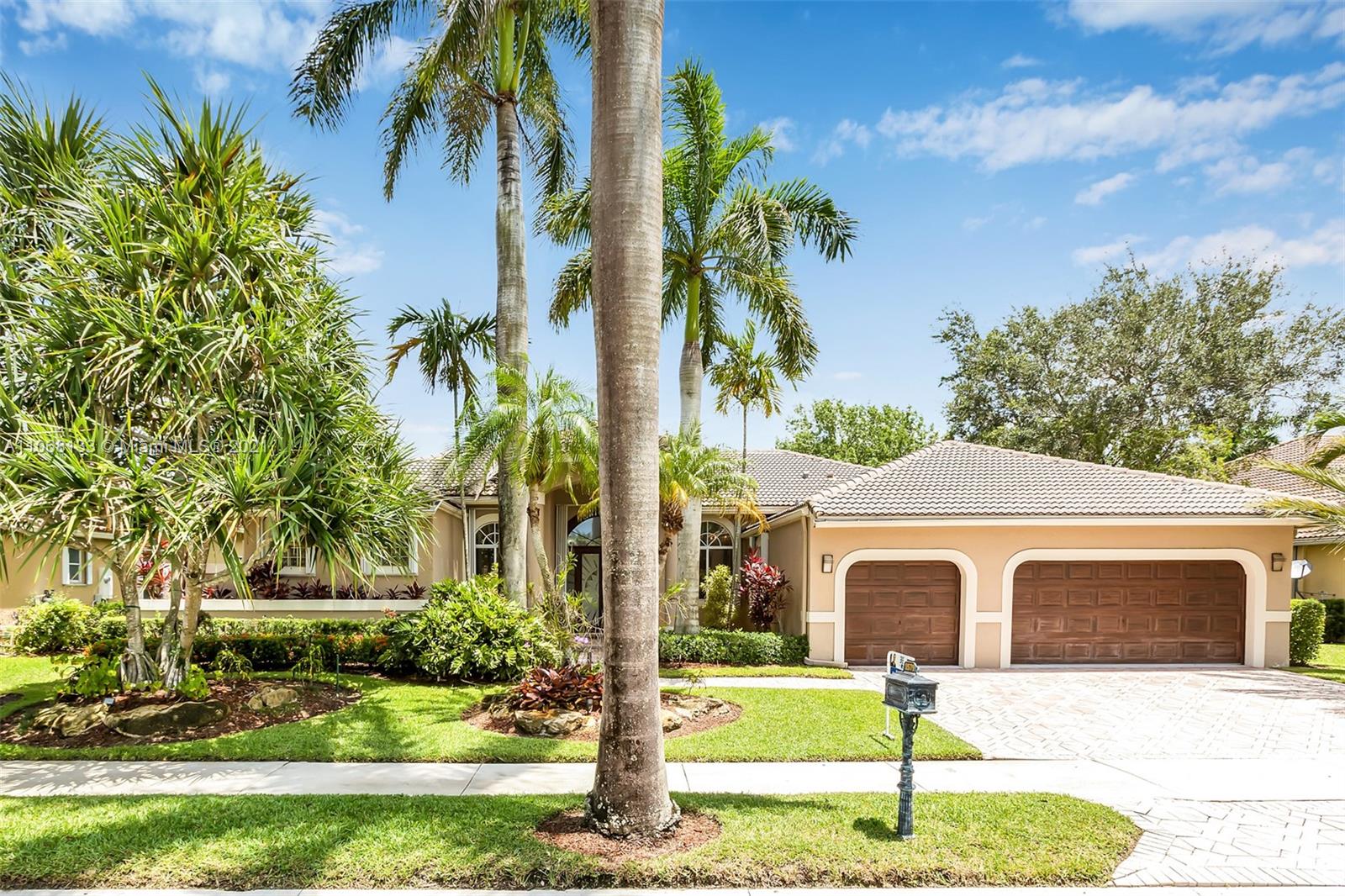 Fort Lauderdale homes brought to you by Jetset Realty