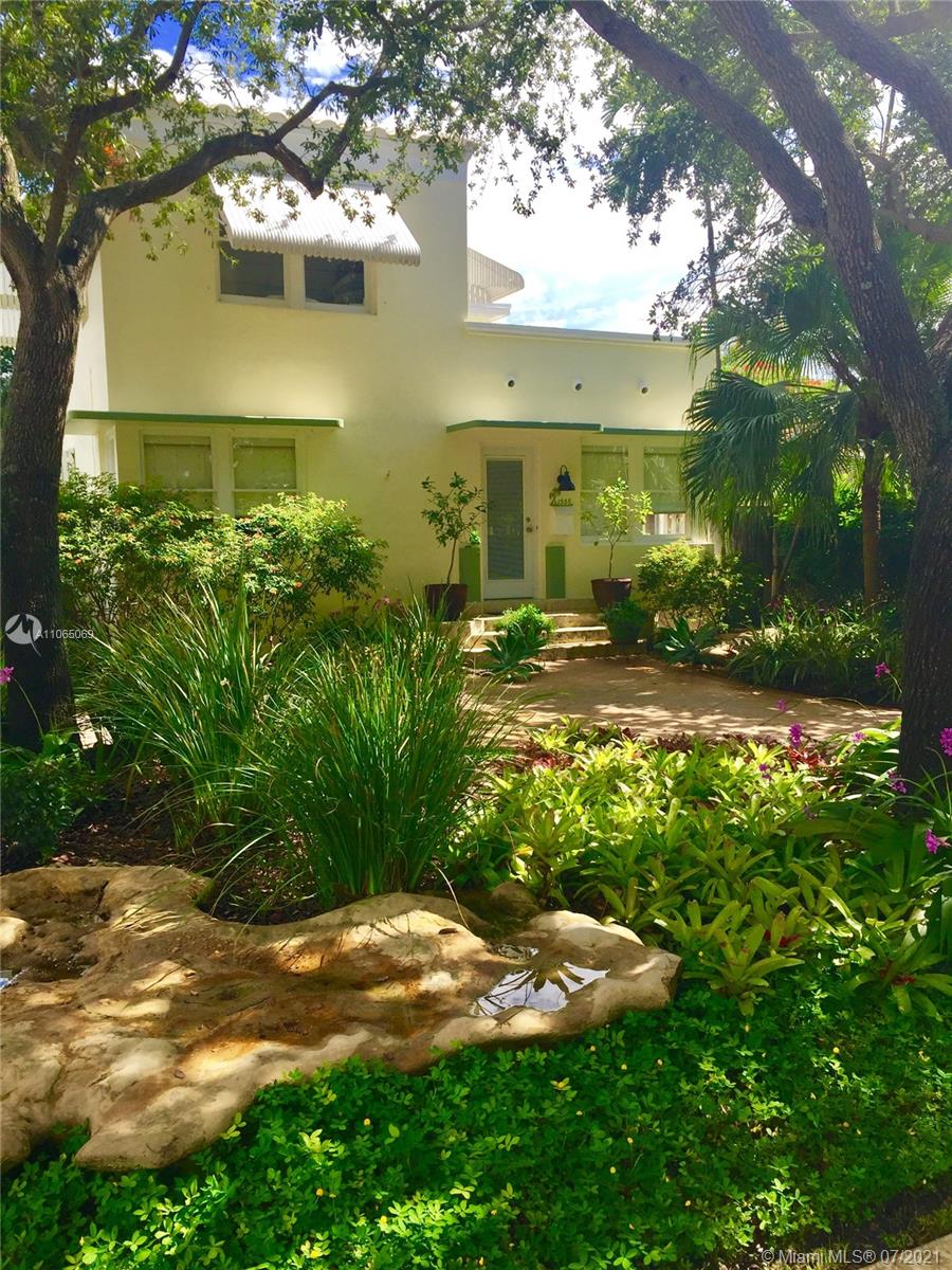 Photo 2 of 1555 Monroe St in Hollywood - MLS A11065069