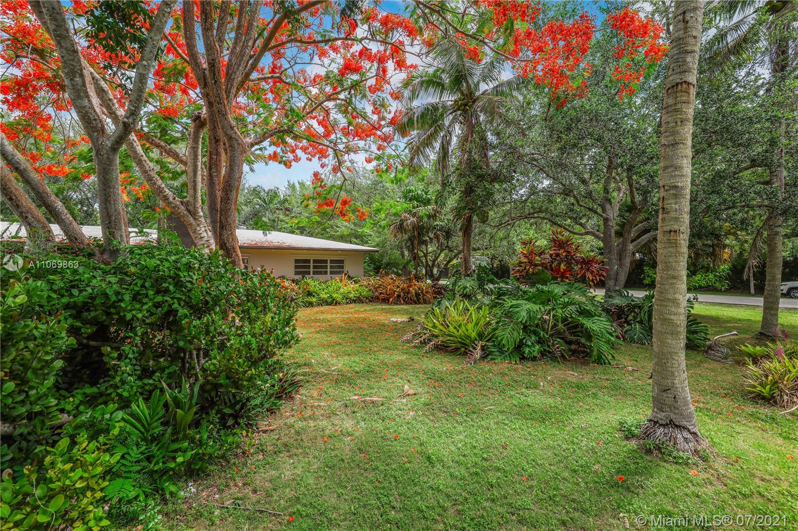 Photo 2 of 12100 79th Ave in Pinecrest - MLS A11069863