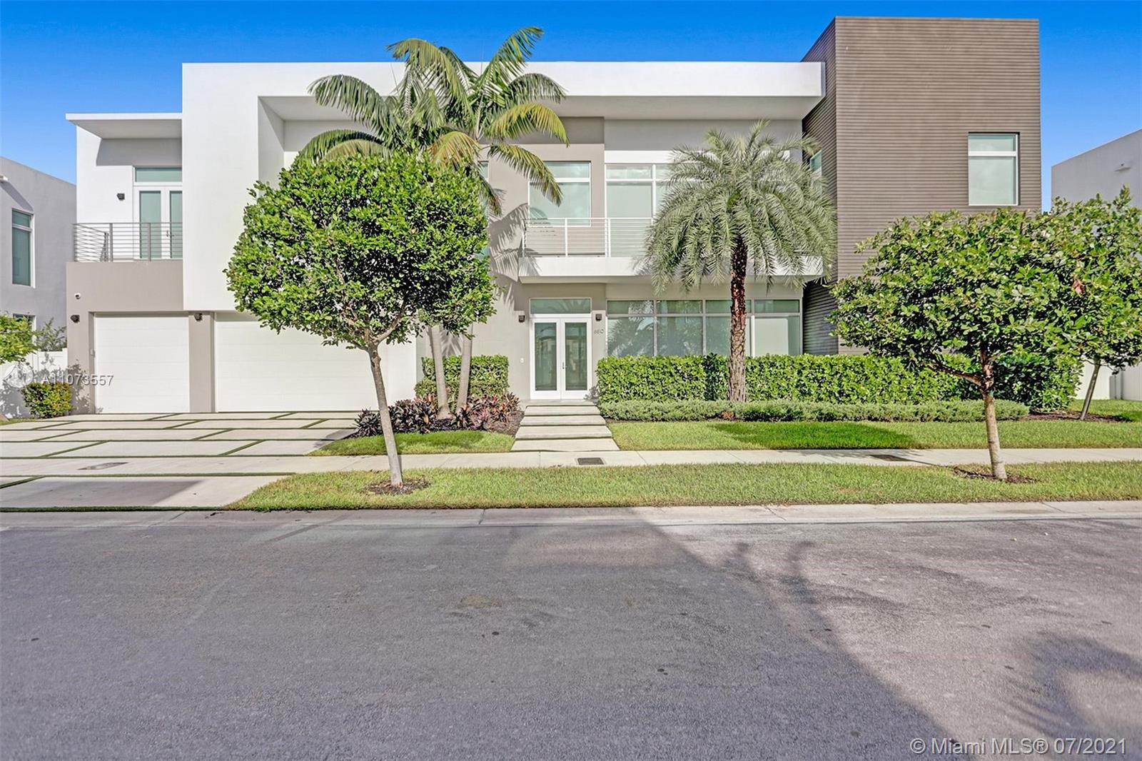 Doral Luxury Homes For Sale