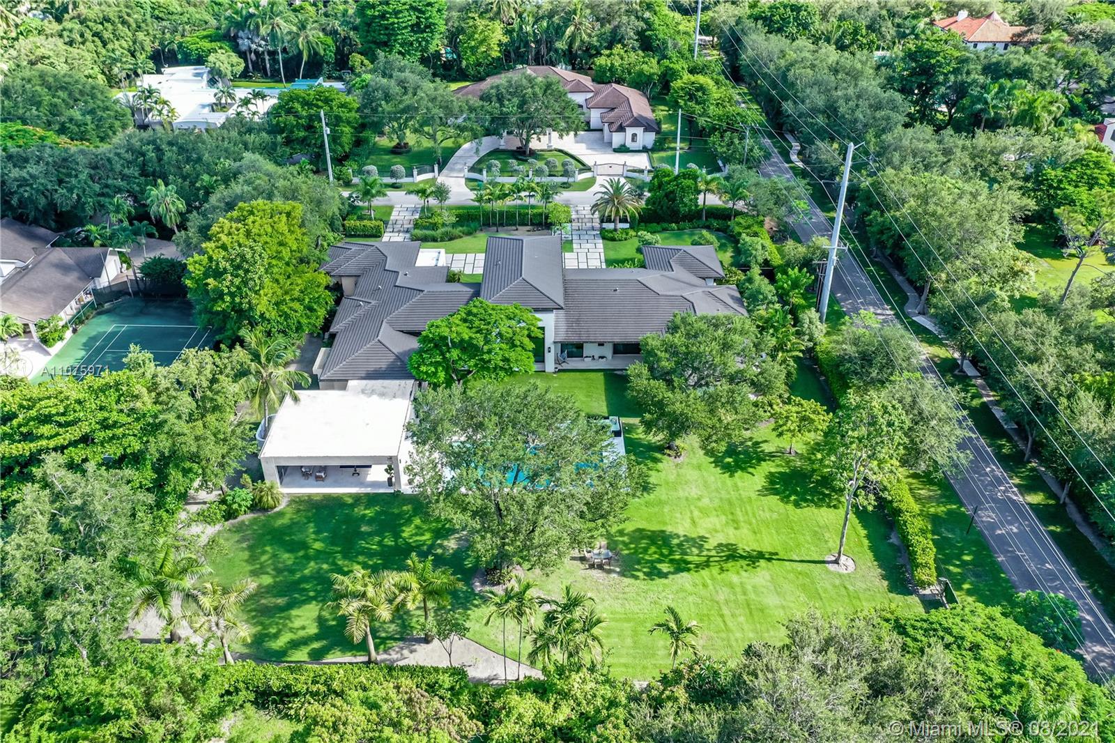 Photo 42 of 5995 97th St in Pinecrest - MLS A11075971