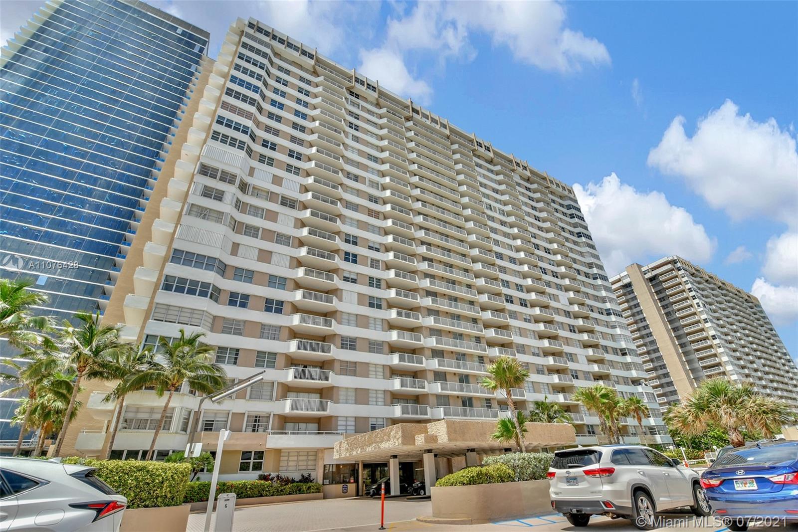 Photo 2 of Hemispheres Condo Apt ME in Hallandale Beach - MLS A11076428
