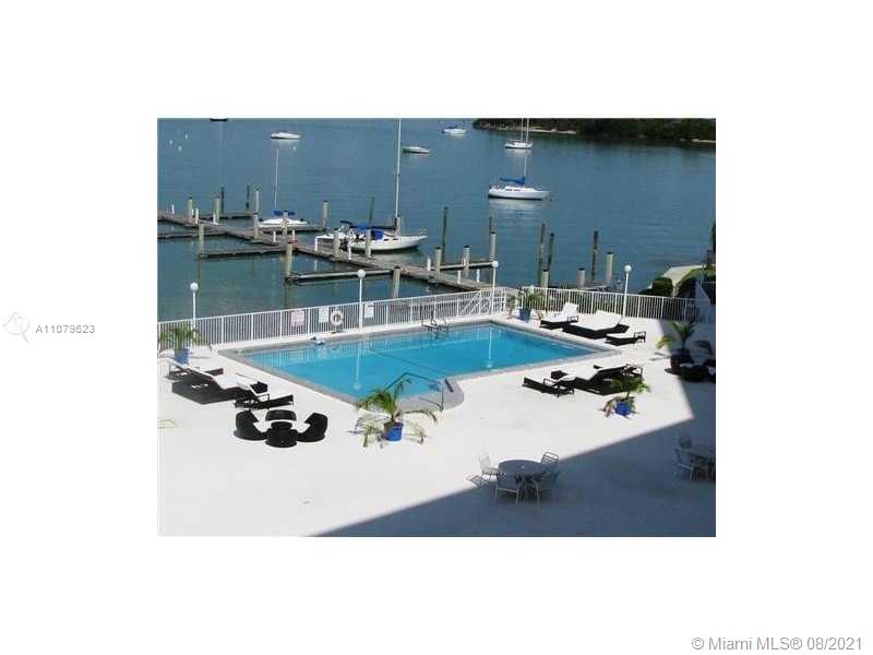 Bayshore Yacht & Tennis Club #2